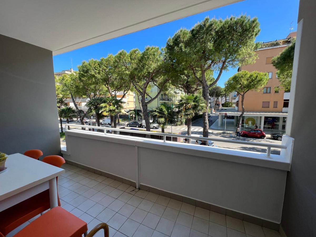 Apartament Sabbiadoro Center Lignano Sabbiadoro Luaran gambar